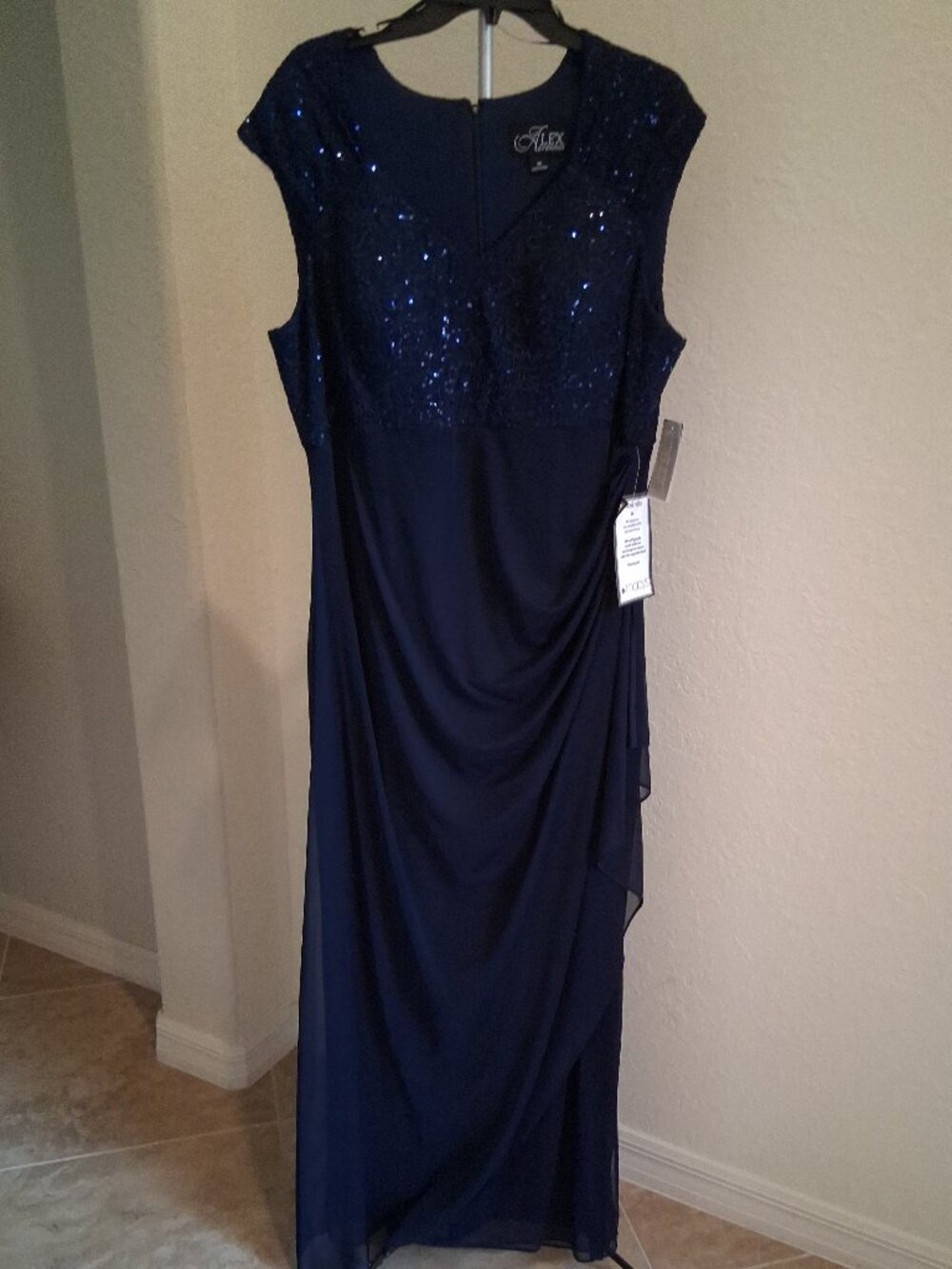 NWT Alex Evenings Formal Navy Sequin Lace Chiffon Gown for MOB or MOG – Size 18 - Picture 2 of 7